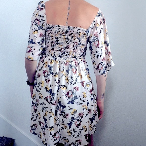 NWOT Audrey floral mini dress on or off shoulder crinkle/smock top - Picture 10 of 14